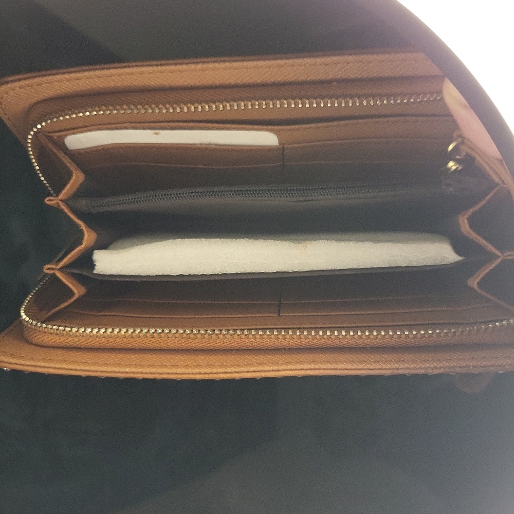 Custom Leather Long Wallets - Picture 6 of 6